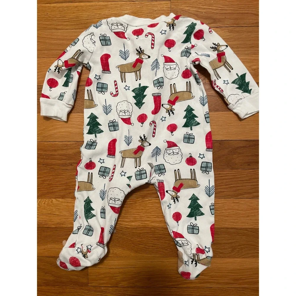 Carter's 6 Mo Pajamas Christmas Reindeer‎ Santa Footed Holiday EUC